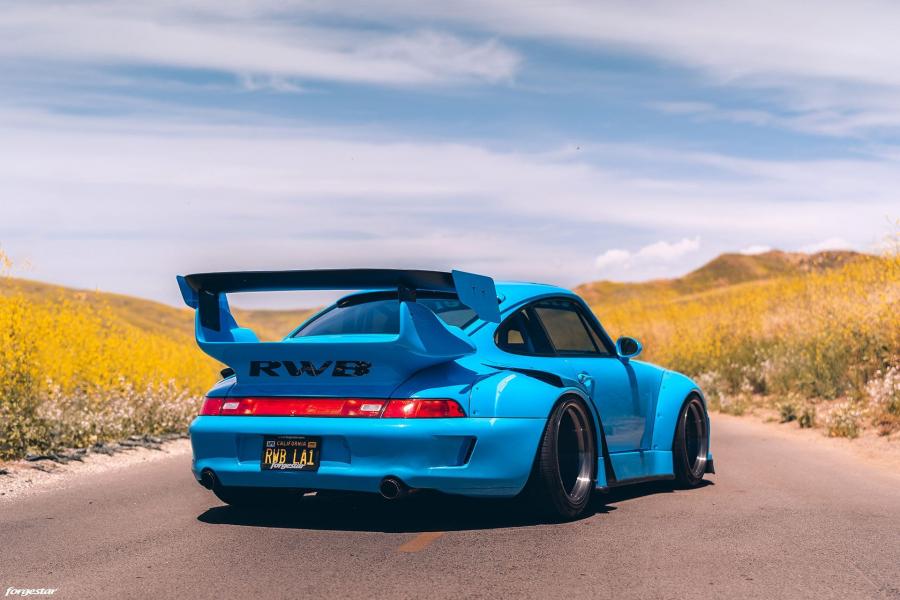  Porsche 911 Blue by RWB 2019 года  (фото 15 из 23)